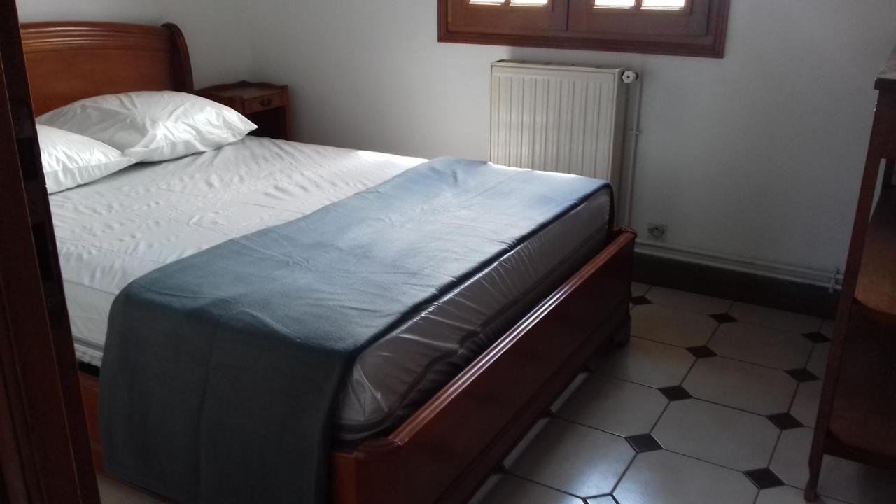 Gite Les Vignettes Bourgeauville Exterior foto